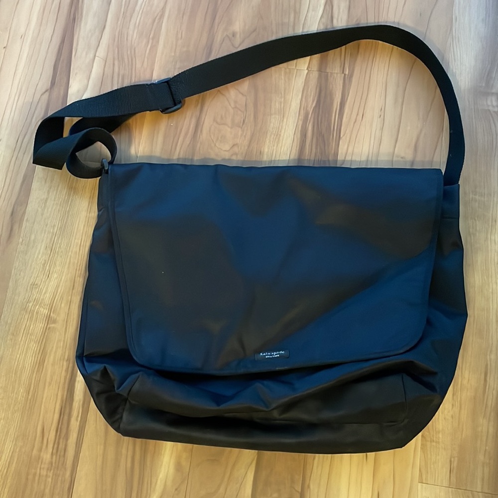 Kate Spade messenger bag